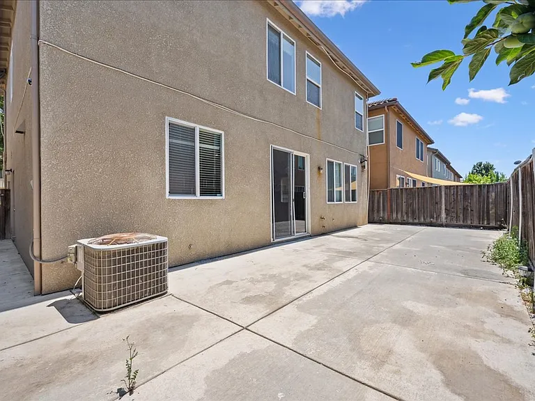 5457 Shennecock Way — Photo 28