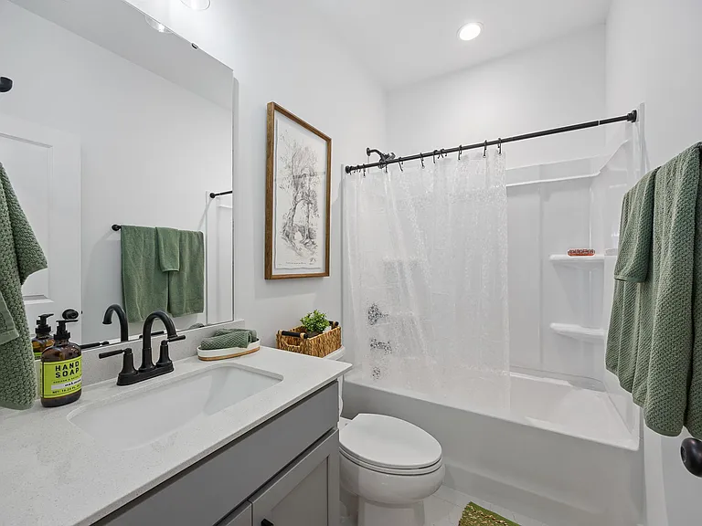 712 Rumbling Leaf Ln — Photo 30