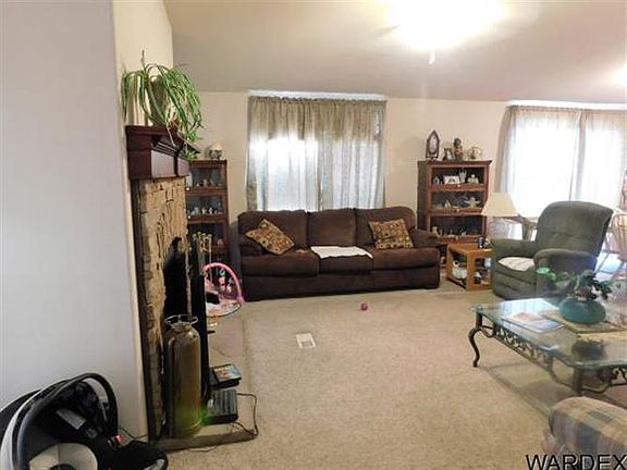 3rd image of 1720 Arena Dr