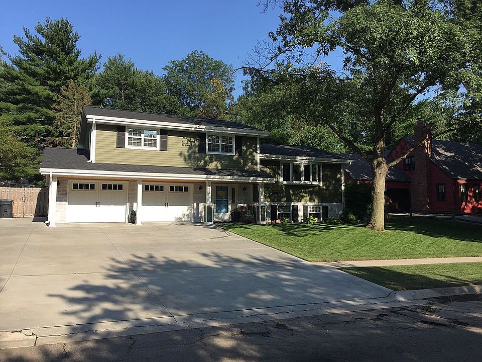 1st image of 3620 S 34th St