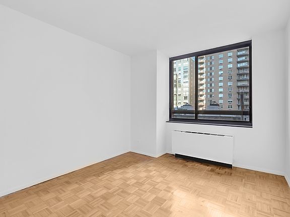 3rd image of 171 E 84th St APT 7E