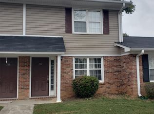 213 Emerald Park Ct, Simpsonville, SC 29681