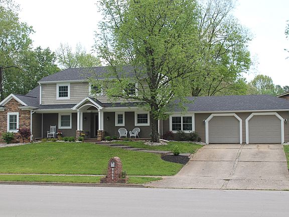 2nd image of 3350 Mantilla Dr