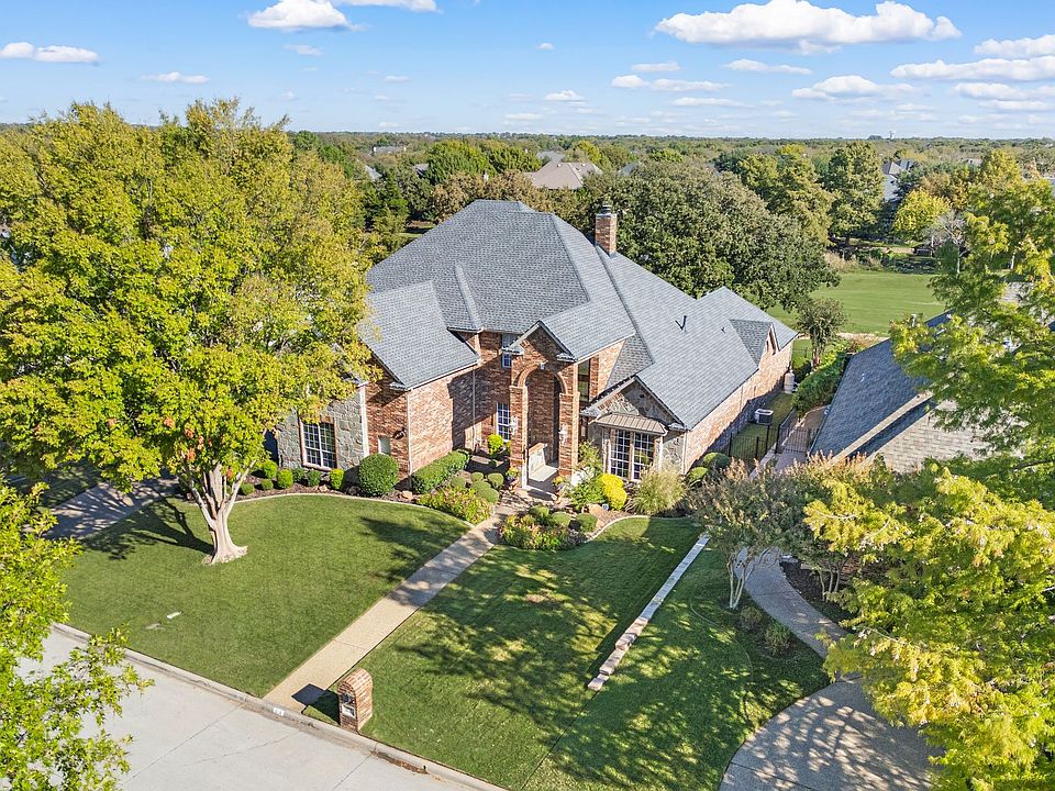 1st image of 918 Amanda Dr