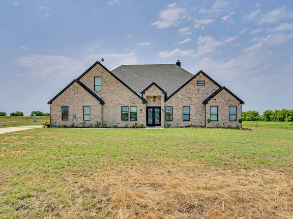 7299 Tom Trl, Krum, TX 76249