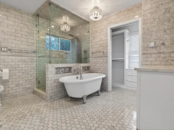 331 Victory Ct, Burbank, CA 91506