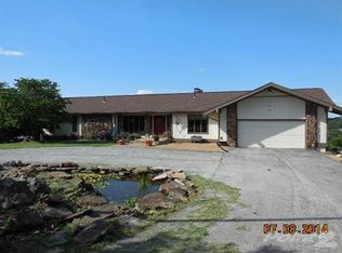 9456 Woodwind Ln, Pleasant Hope, MO 65725