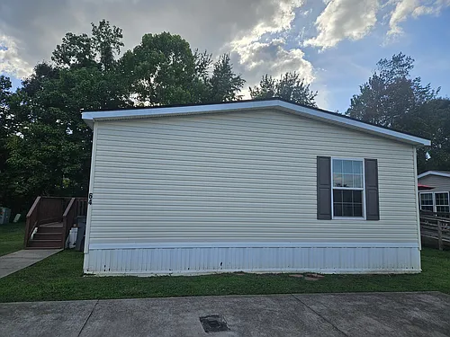 750 Dunlop Ln Photo 1