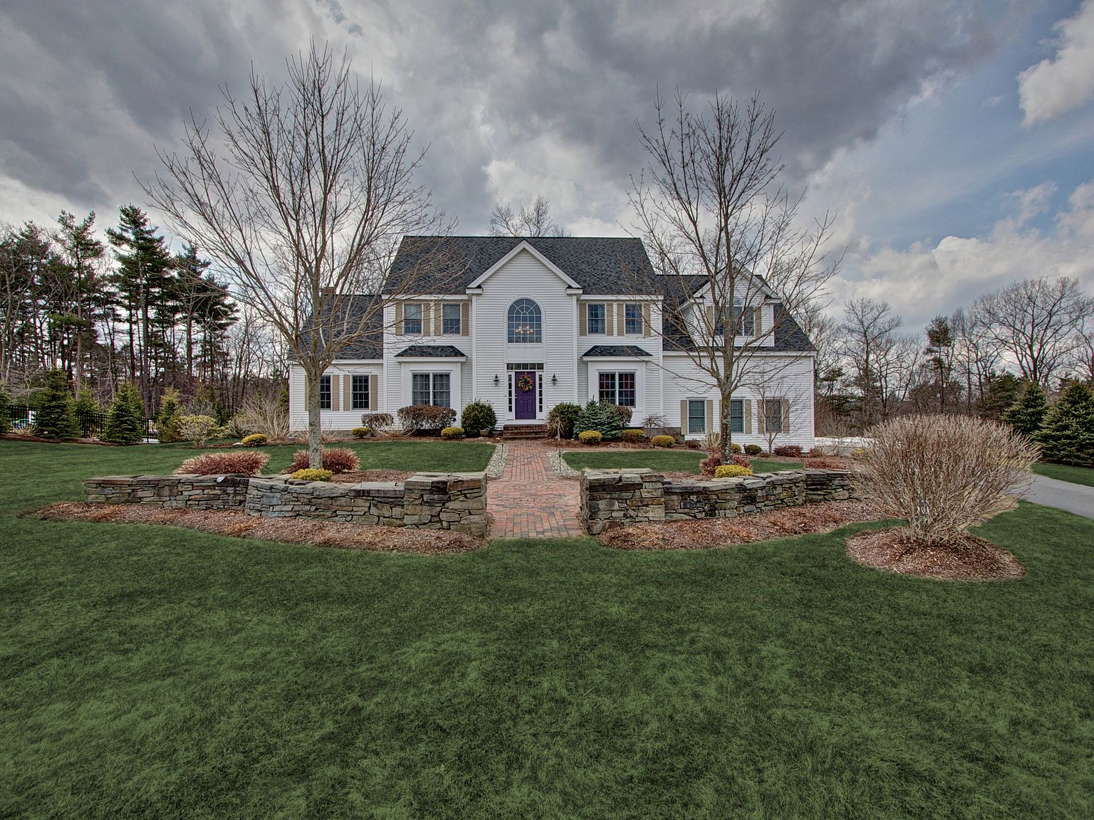 19 Appaloosa Cir, Hopkinton, MA 01748 Zillow
