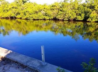 3180 8th Ave, Saint James City, FL 33956