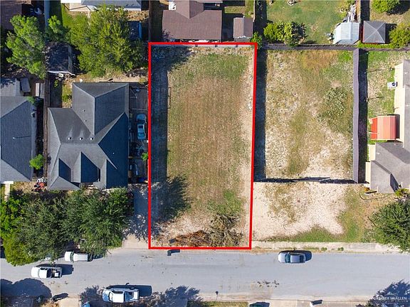 3rd image of 2401 Brazil St