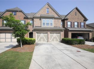 5820 Shiloh Woods Dr, Cumming, GA 30040