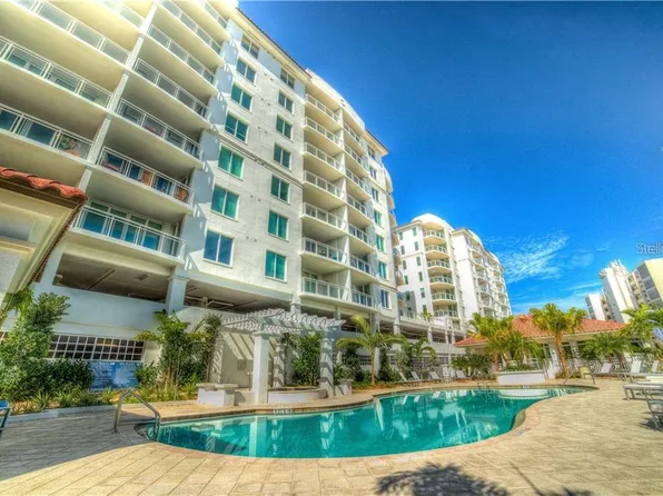 1325 Snell Isle Blvd NE Unit 909, Saint Petersburg, FL 33704