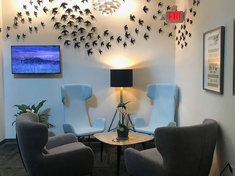 Building's Lounge