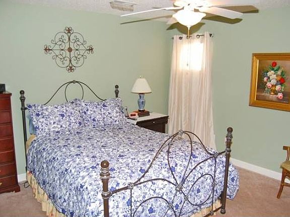 5th image of 5119 Frankford Dr SE