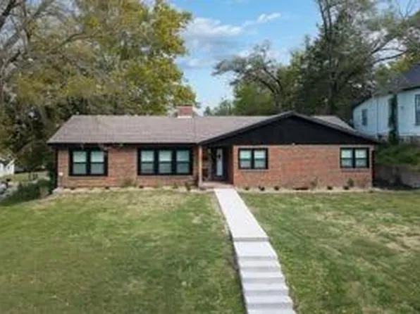 201 E Riley St, Atchison, KS 66002