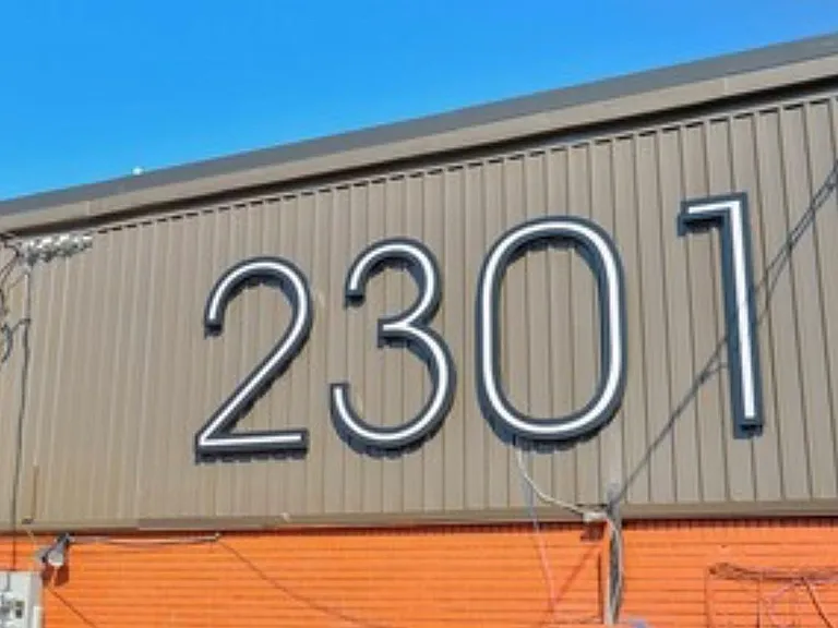 2301 Commonwealth St — Photo 22