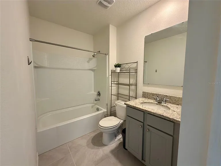 9004 Tuscan Cypress St — Photo 36