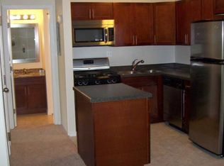 2784 N Buffalo Grove Rd APT 301, Arlington Heights, IL 60004