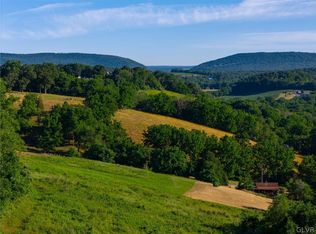 2104 Ranch Rd N, Slatington, PA 18080