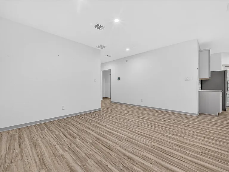 3530 Terrace Landing Ct — Photo 6