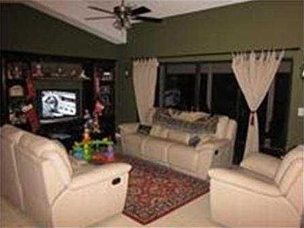 2nd image of 1014 NW 105th Ave