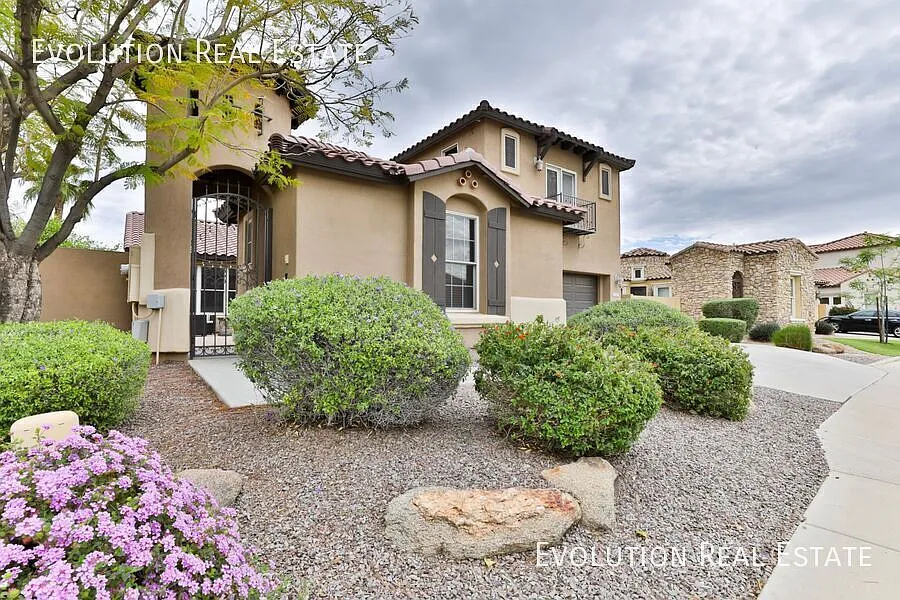 Building Photo - 3287 S Cottonwood Dr