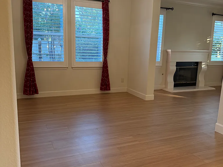 1682 Prima Dr — Photo 8