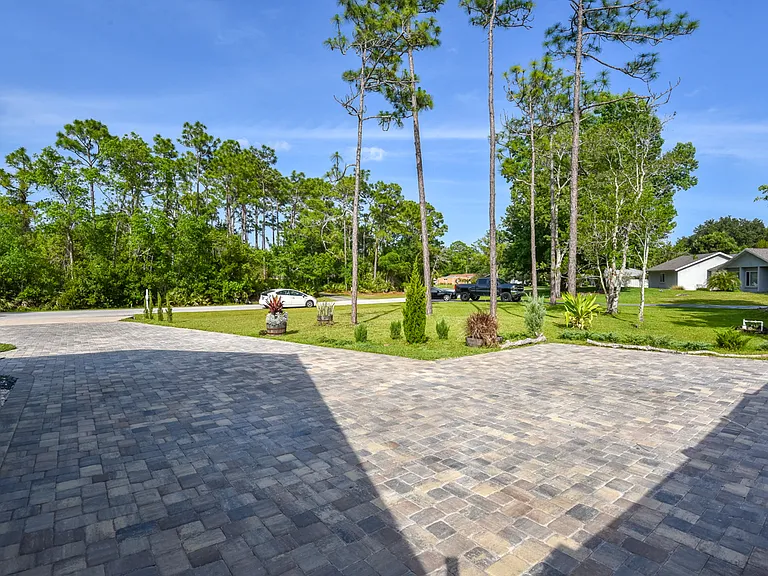 213 Riverbend Rd — Photo 46