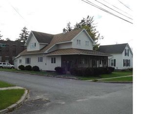 6 Antwerp St, Philadelphia, NY 13673