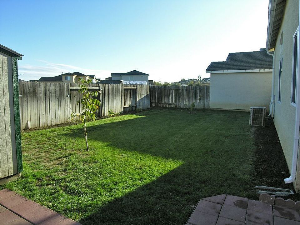 2nd image of 463 La Esperanza Dr