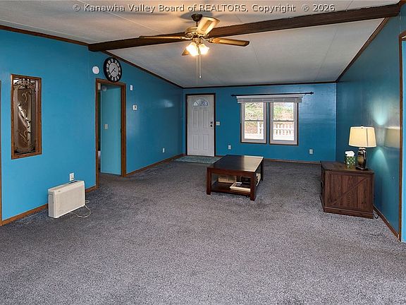 3rd image of 1021 McComas Branch Rd