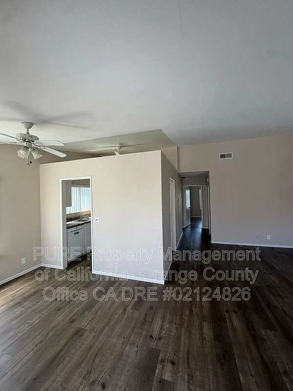 2 bed, 1.0 bath, 814 sqft, $2,700 — Photo 4