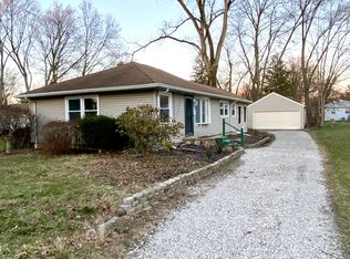 7603 Clark St, Olmsted Falls, OH 44138