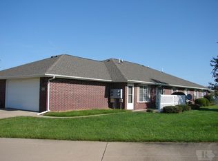 1807 E Parkview Ln, Mount Pleasant, IA 52641