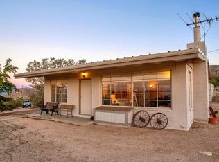 8660 Milpas Dr, Apple Valley, CA 92308