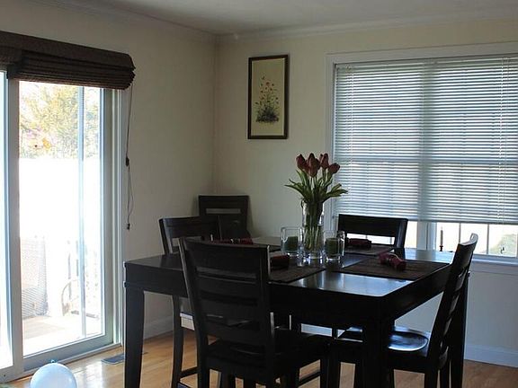 2nd image of 83 Cottage Ln
