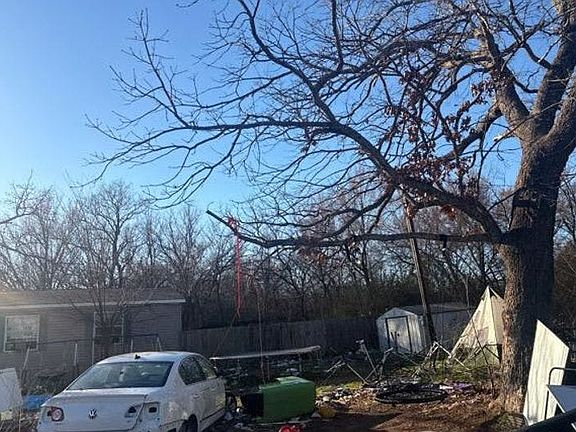 2nd image of 461600 E 1028th Rd