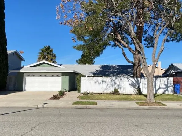 3661 Woodhaven St, Simi Valley, CA 93063