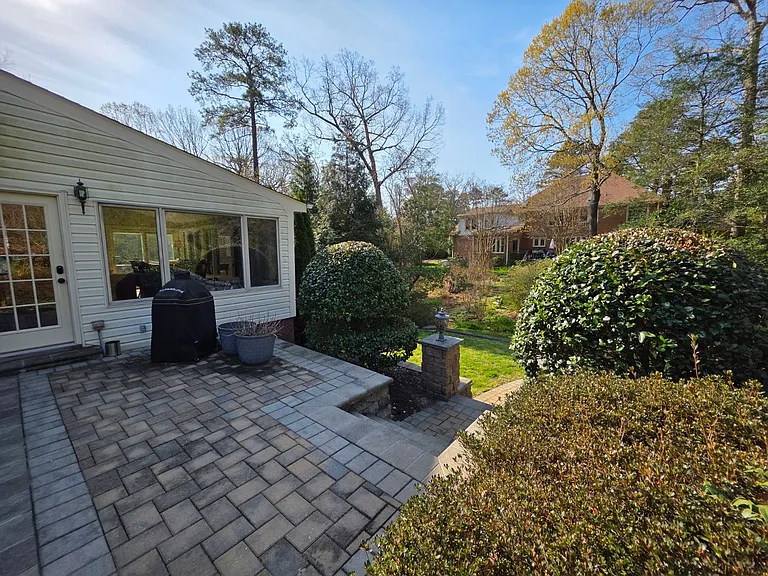 3201 Chapham Cross — Photo 39