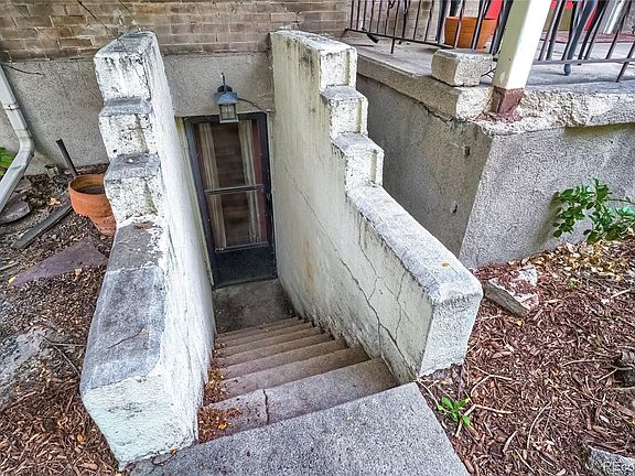 3rd image of 1240 Pearl Street