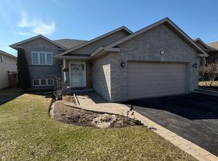 23 Fox Den Dr, Brighton, ON K0K 1H0