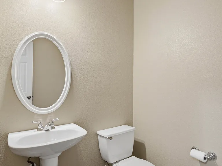Downstairs guest bathroom