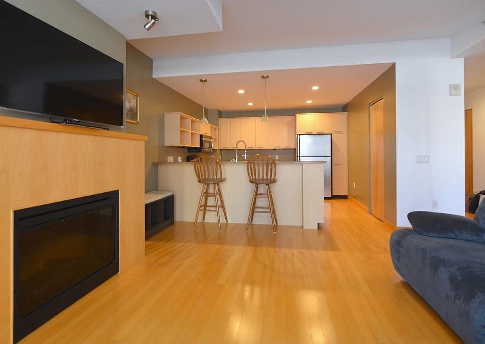 1st image of 309 W Washington Ave Unit 103