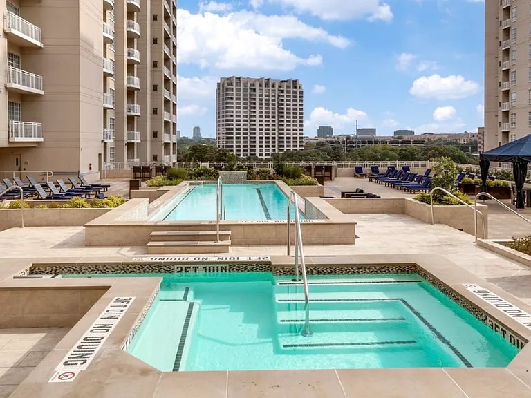 Rooftop pool