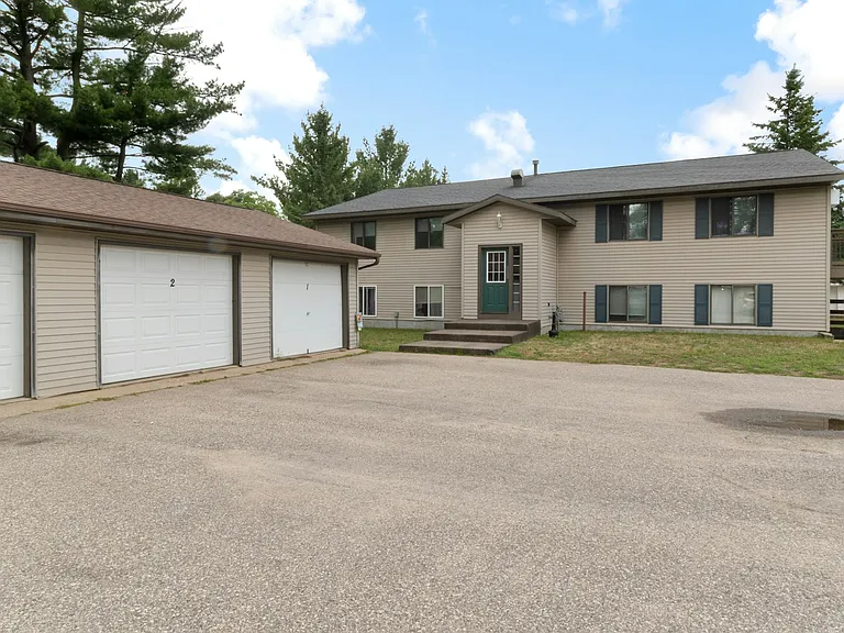 271 Shannon Ct #1 — Photo 24