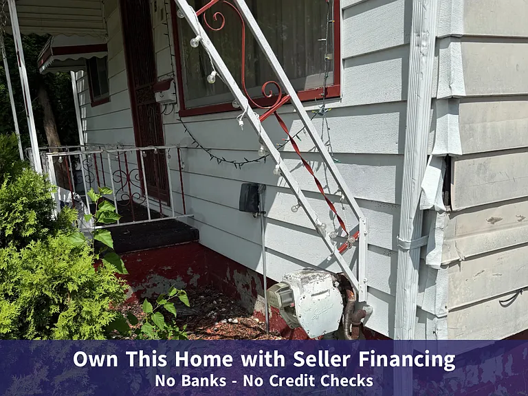 501 E Marengo Ave — Photo 4