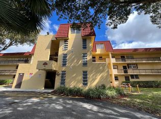 3253 Foxcroft Rd APT G109, Hollywood, FL 33025