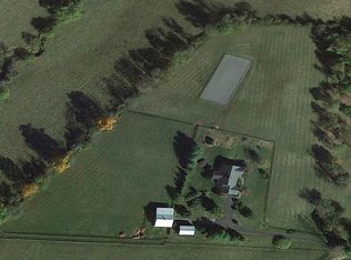 17035 Hamilton Station Rd, Hamilton, VA 20158