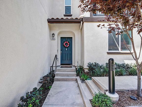 2nd image of 3505 Sequoia St